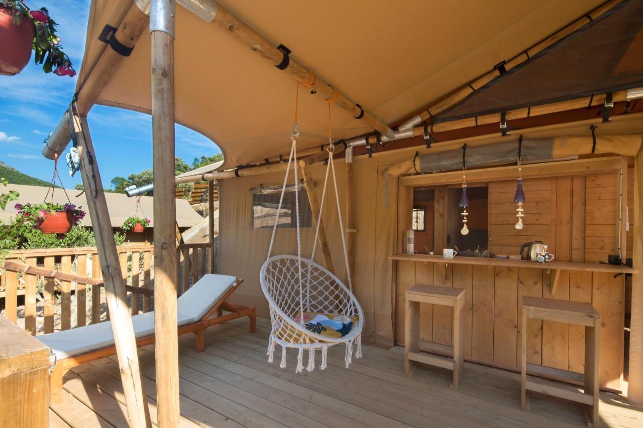 Sea Glamping Otel Kotor Dış mekan fotoğraf