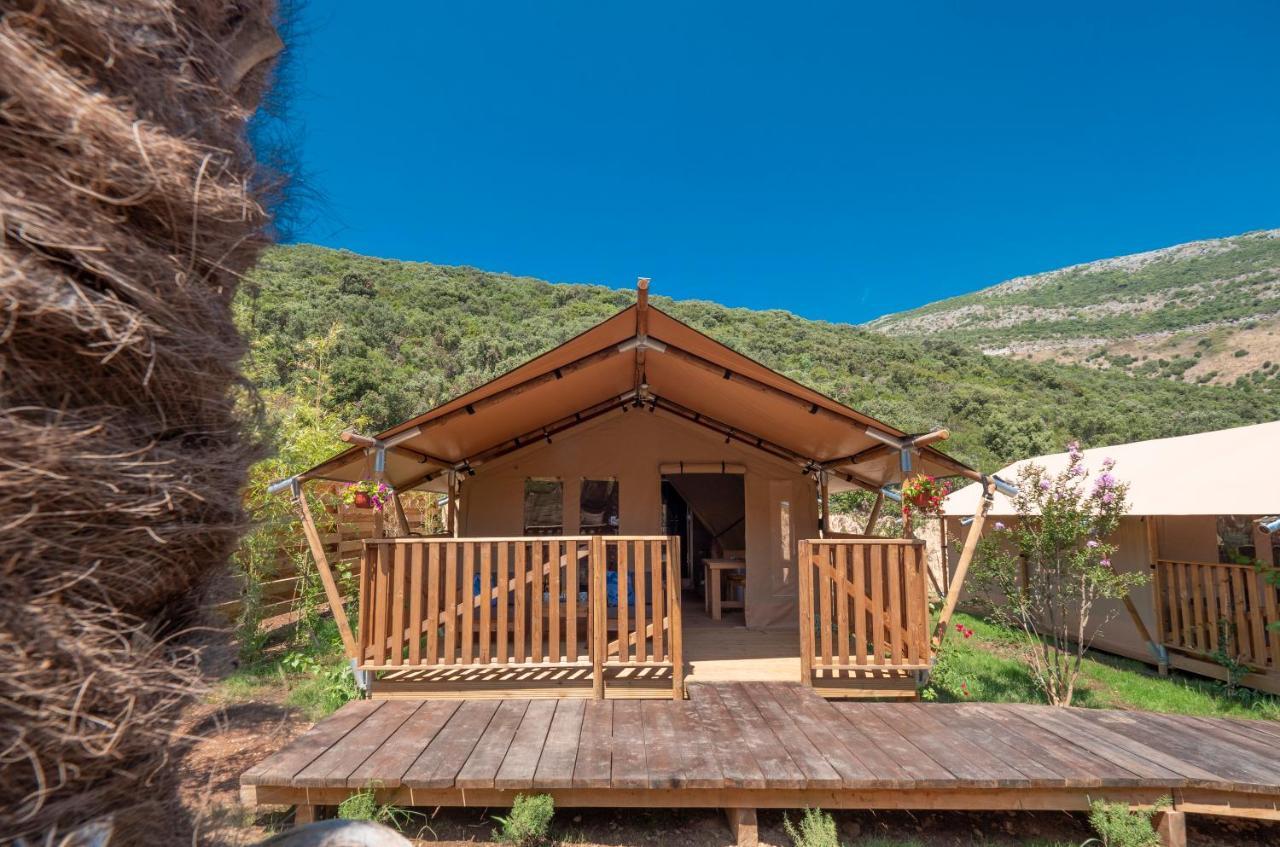 Sea Glamping Otel Kotor Dış mekan fotoğraf