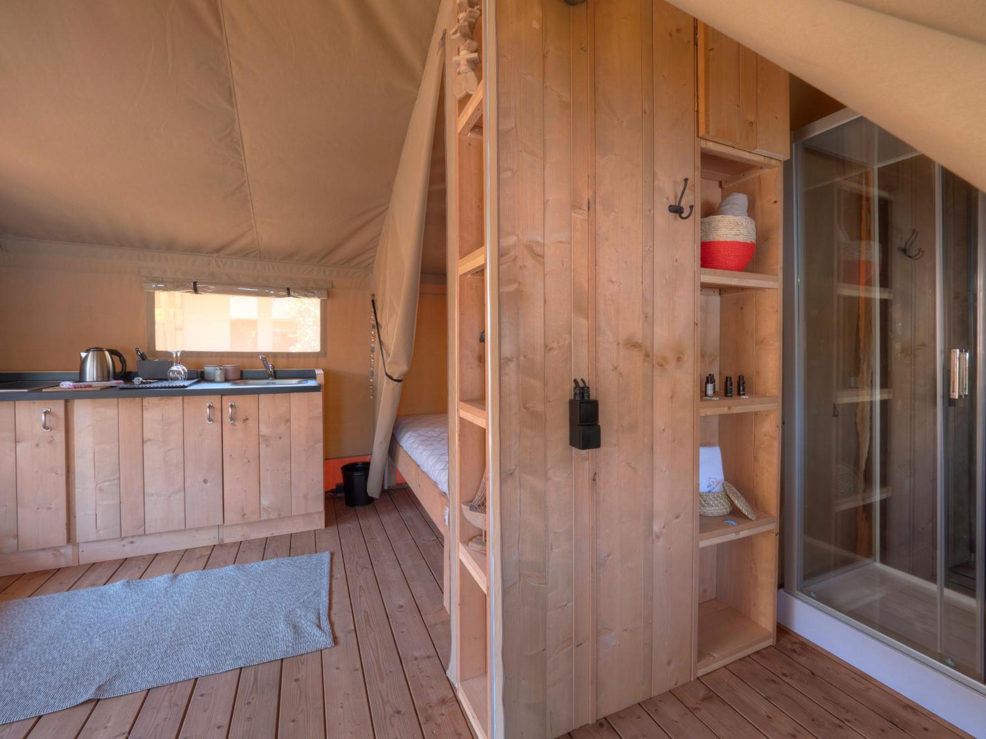 Sea Glamping Otel Kotor Dış mekan fotoğraf