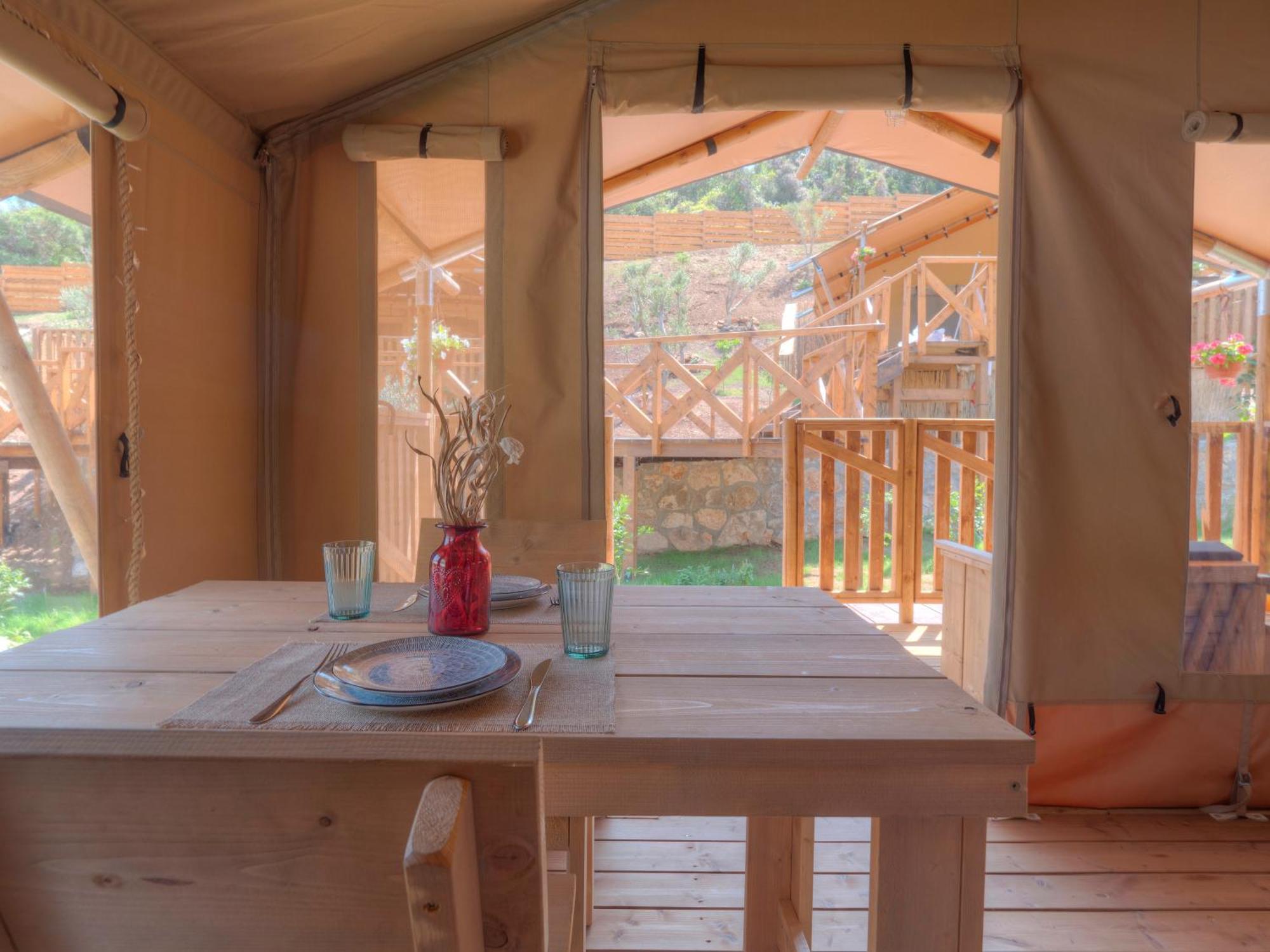 Sea Glamping Otel Kotor Dış mekan fotoğraf