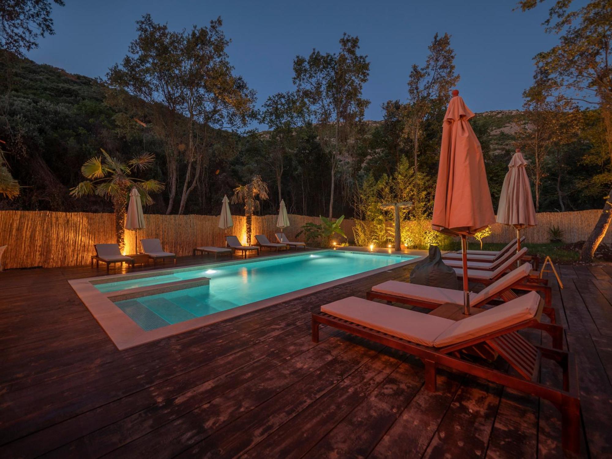 Sea Glamping Otel Kotor Dış mekan fotoğraf